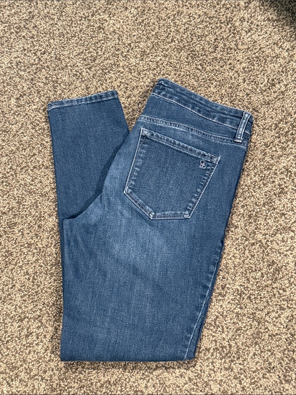 Jessica Simpson Slim Straight Jeans in Mid Blue
